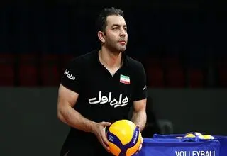 علیزاده: برای پیشرفت والیبال باید نگاه‌مان را تغییر دهیم
