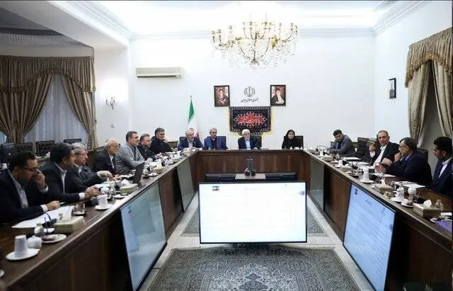عارف: مردم در جنگ ۱۲ روزه خوش درخشیدند؛ اکنون نوبت مسئولان است