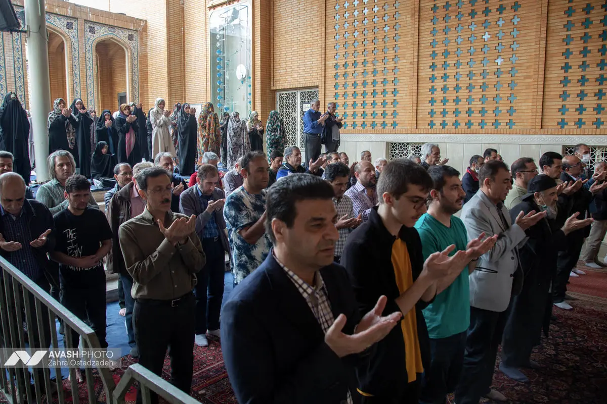 نماز عید فطر در مسجد جامع همت تجریش