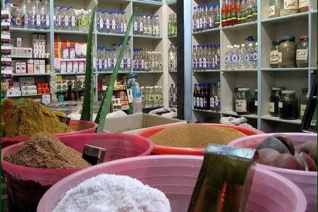 کشف مواد مخدر در ۵ عطاری در تهران