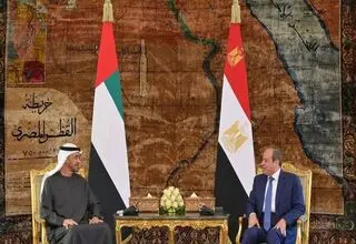 استقبال سران امارات و مصر از بازگشایی تنگه هرمز