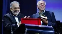 «فرانسیس فورد کاپولا» جایزه شیر طلایی ونیز را به «ورنر هرتزوگ» اهدا کرد