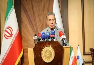 ستاد تدابیر ویژه اقتصادی شکل بگیرد