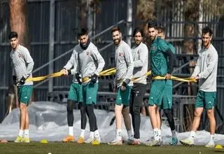 بازیکن پرسپولیس در تمرین تیم جدید بدون جدایی حضور داشت
