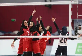 پیروزی مقتدرانه دختران والیبال مقابل اندونزی