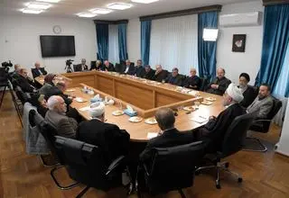 امروز در ایران همه ایرانیان آگاه، متحد و یکپارچه در مقابل متجاوزان ایستاده‌اند