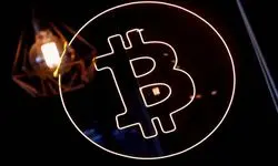 سقوط بیت‌کوین تا ۷۳ هزار و ۳۸ دلار و ۲۸ سنت
