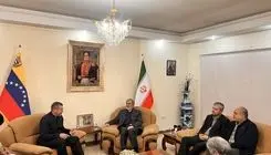 آمریکا به دنبال مقابله با ملت‌های آزاده و مبارز است