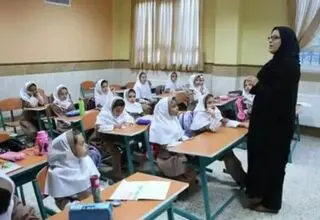 احتمال طولانی‌تر شدن سال تحصیلی
