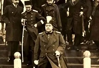 قابی دیده نشده از فرزندان احمدشاه قاجار در دهه ۱۳۰۰