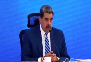 مادورو: آمریکا می‌خواهد به ونزوئلا حمله کند