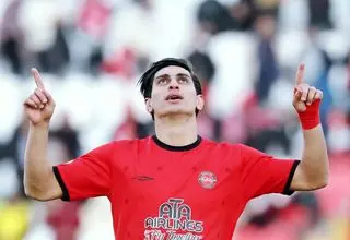 نادری:مطمئن بودم تراکتور در شهر من قهرمان می‌شود
