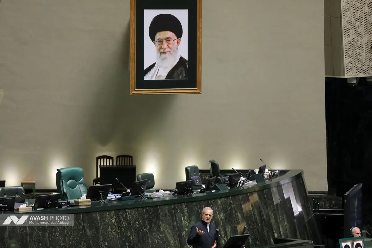 مراسم بزرگداشت شهدای خدمت در مجلس شورای اسلامی
