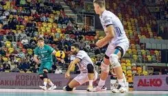 پیروزی نوروید با درخشش عبادی‌پور