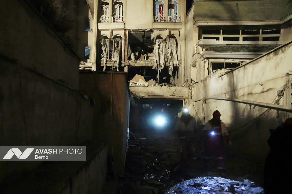 حملات شبانه آمریکایی - اسرائیلی به مناطق مسکونی تهران