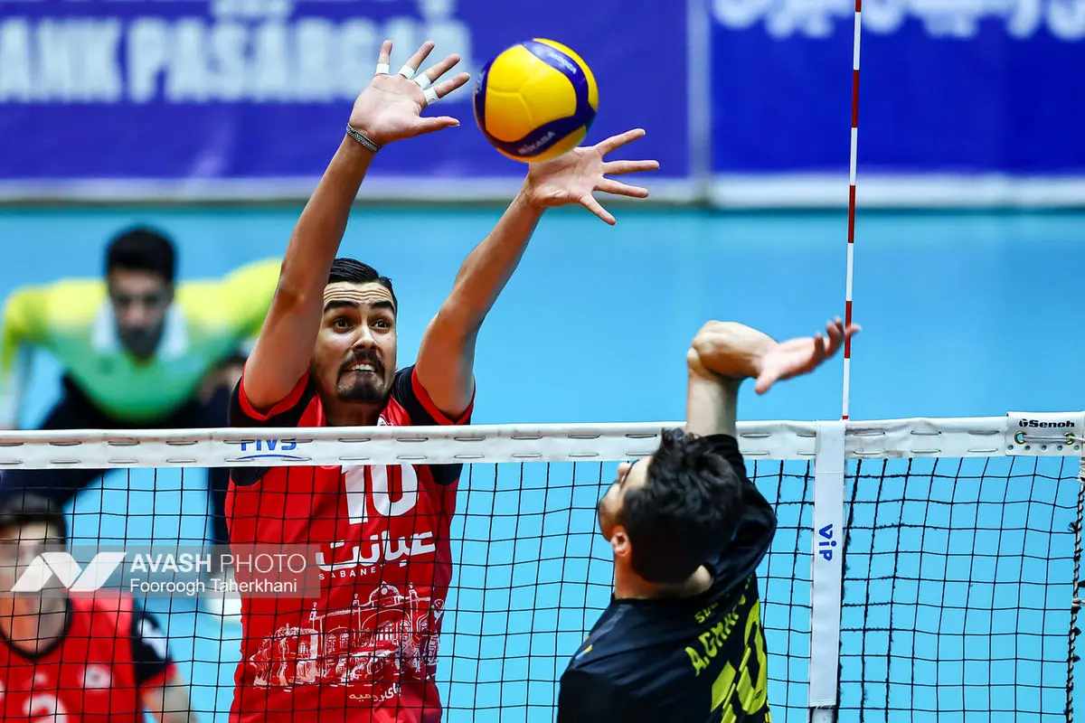 دیدار تیم های والیبال شهرداری ارومیه و سپاهان