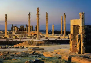  قاچاقچیان با یگان حفاظت در «حریم تخت جمشید» درگیر شدند