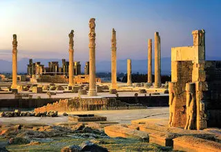  قاچاقچیان با یگان حفاظت در «حریم تخت جمشید» درگیر شدند
