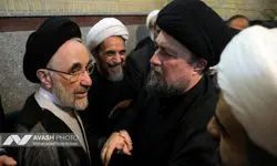 فعال سیاسی اصلاح‌طلب: غیبت خاتمی در تشییع، نتیجه میدان‌داری تندروهاست