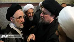 فعال سیاسی اصلاح‌طلب: غیبت خاتمی در تشییع، نتیجه میدان‌داری تندروهاست
