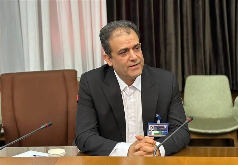 رهنما: به کمک و پشتیبانی دوستانم نیاز دارم