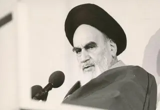 مراسم سالگرد ارتحال امام خمینی آغاز شد 