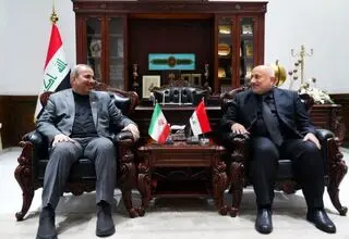 دیدار سفیر ایران در عراق با استاندار کربلا درباره برگزاری مراسم عزاداری ایام محرم