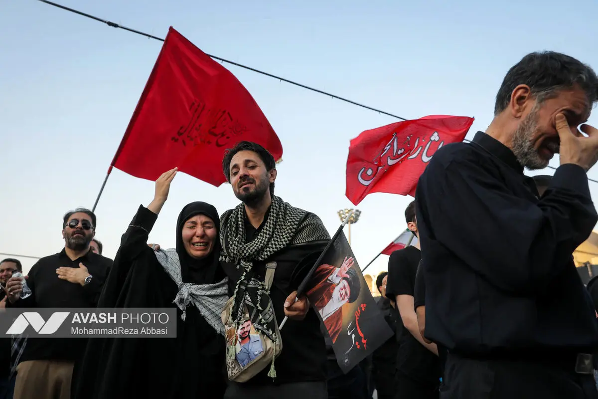 نخستین روز مراسم وداع با رهبر شهید انقلاب - ۲