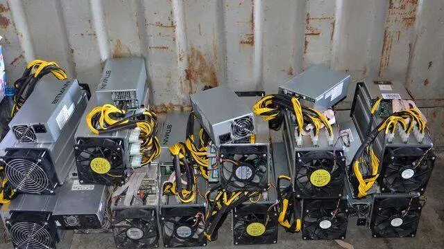 هر ماینر معادل مصرف سالانه یک خانوار، برق مصرف می کند
