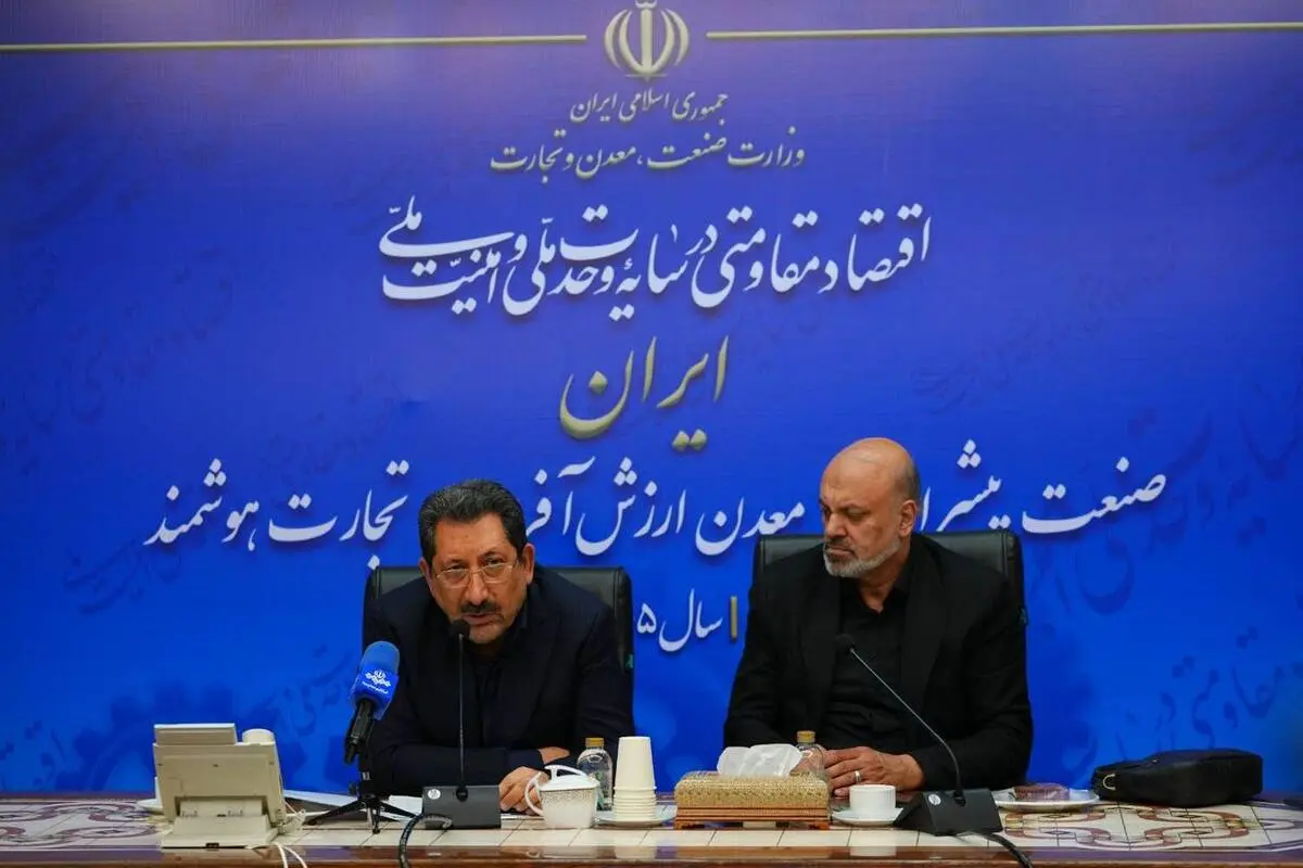 عملیات بازسازی واحدهای صنعتی با تکیه بر توان داخلی در حال اجراست 