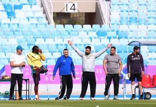 رقابت دو ایرانی با خسروی در پرتاب وزنه/ اسبقیان نظاره‌گر مسابقات دوومیدانی