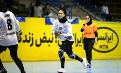 سپاهان در لیگ برتر هندبال زنان صدرنشین شد