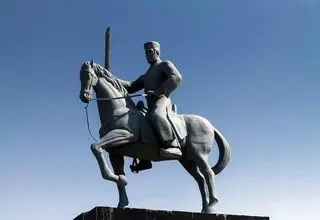 «رئیسعلی دلواری» در یک نمایش رادیویی زنده می‌شود