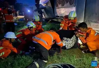 ۴ کشته و ۲۶ زخمی در تصادف رانندگی