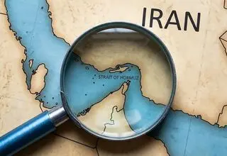 نهاد مدیریت آبراه خلیج فارس: تردد از تنگه هرمز در حال حاضر امکانپذیر نیست
