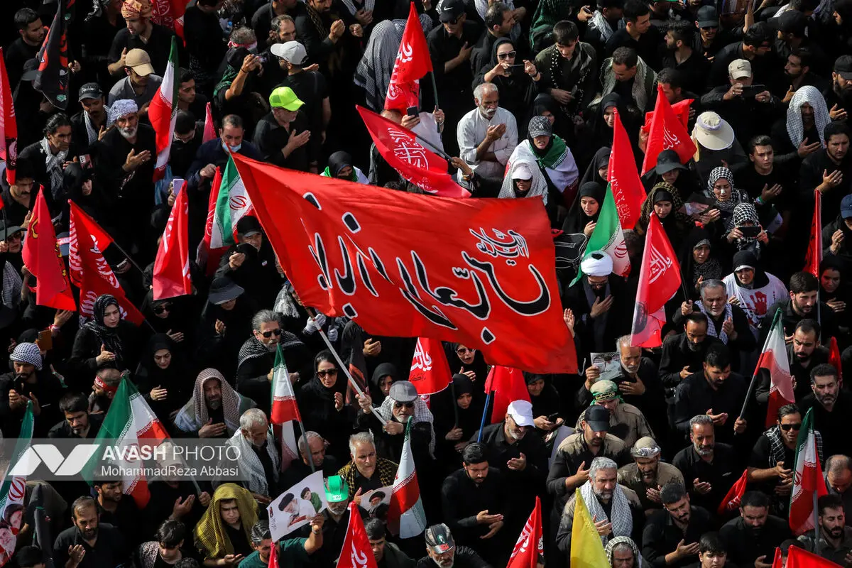 مراسم تشییع پیکر مطهر رهبر شهید انقلاب در تهران - ۲