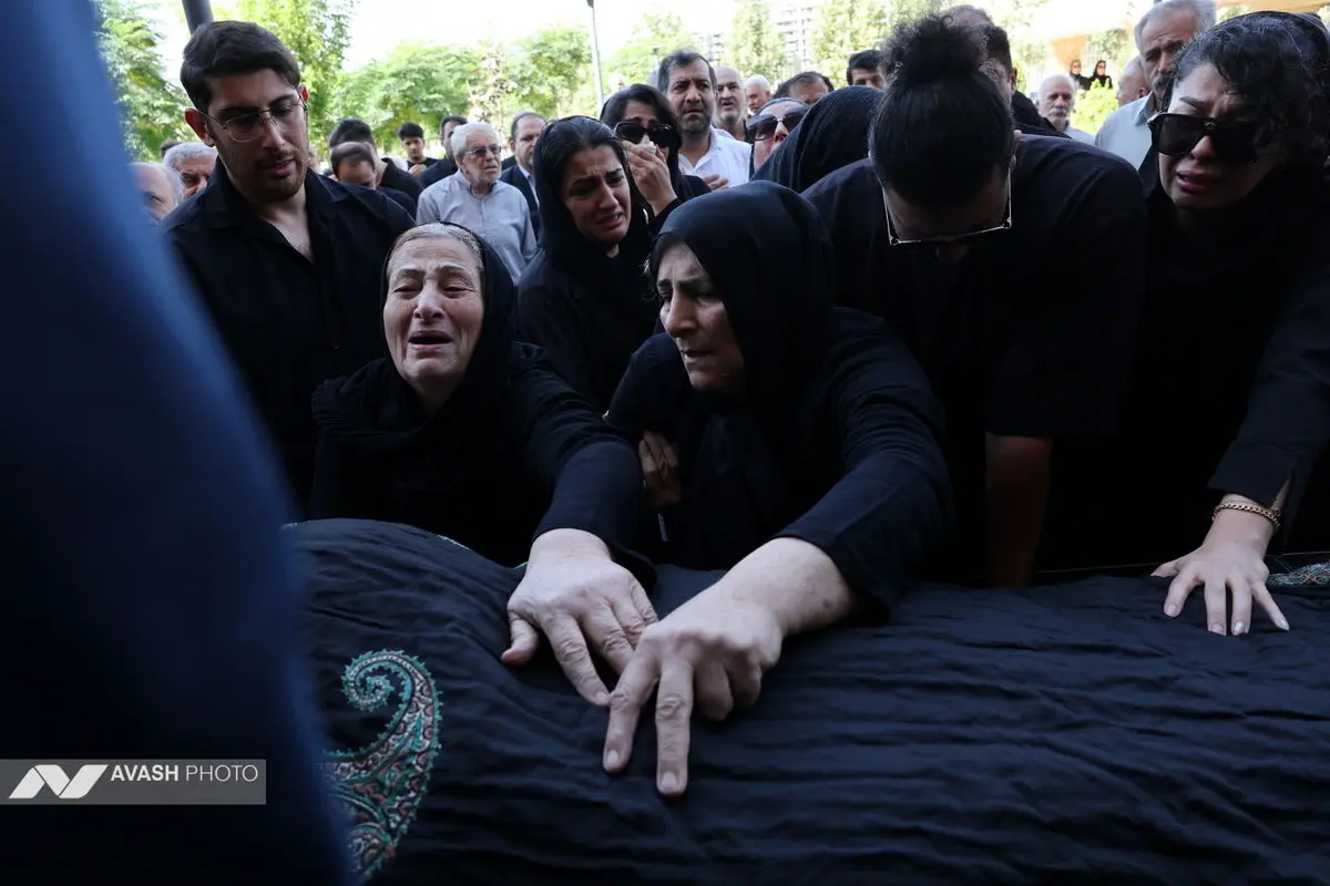 تشییع پیکر «محمدرضا سوخته‌سرایی»