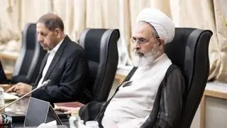 علیرضا اعرافی، چهره‌ای آرام با نقشی پررنگ در حوزه و سیاست/مسیر آیت الله اعرافی از جامعه المصطفی تا شورای موقت رهبری