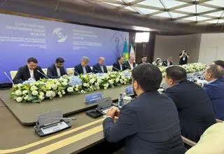 دیدار وزیر صنعت، معدن و تجارت ایران با وزیر کشاورزی قزاقستان