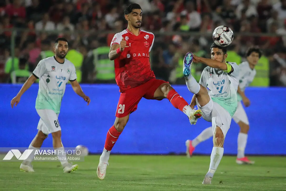 هفته ششم لیگ برتر فوتبال ایران؛ پرسپولیس - ذوب‌آهن