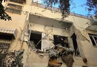 کانال عبری: موشک اصابت کرده به تل‌آویو یک موشک کامل بود، نه یک کلاهک جنگی
