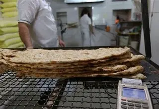 مشکلی در تامین آرد نانواها وجود ندارد