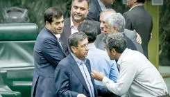 نمایندگان مجلس دنبال تسویه‌حساب شخصی با پزشکیان هستند