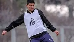 دو پیشنهاد ویژه برای هافبک ملی پوش تراکتور