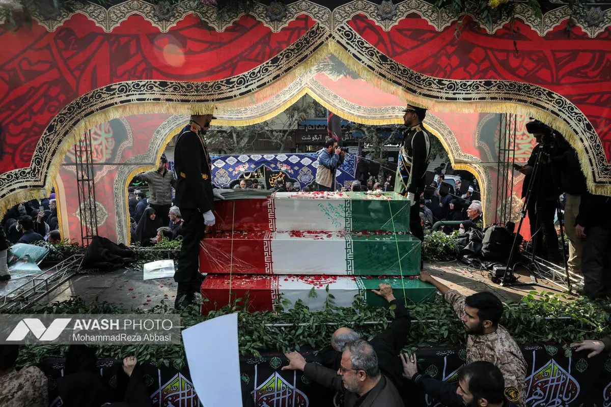 مراسم تشییع پیکرهای ۱۰۰ شهید گمنام - تهران