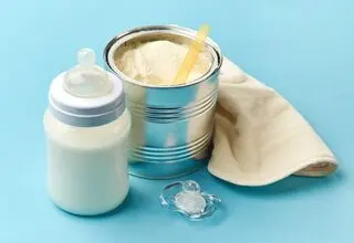 تعیین سهمیه شیرخشک، خانواده‌ها را دچار مشکل کرده است