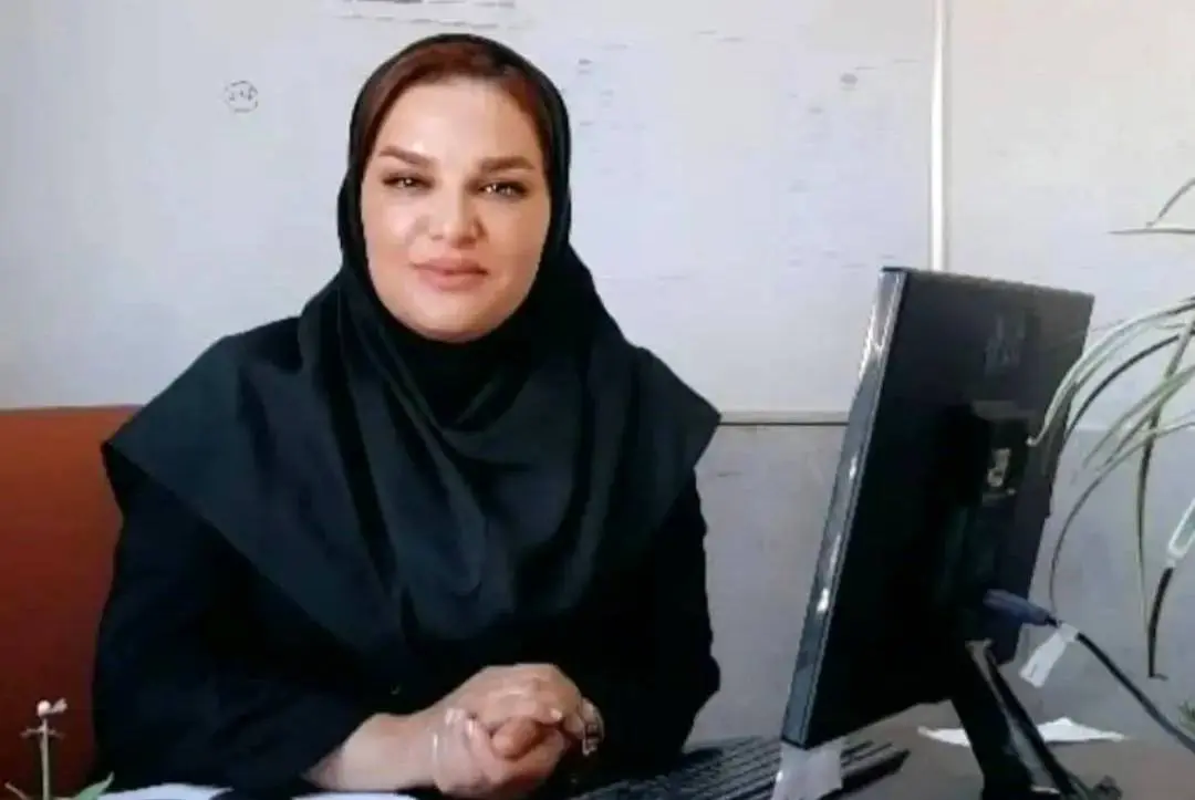 کتابهای درسی جذابیتی برای بچهها ندارند/ پاره کردن کتابها زنگ خطر برای نظام آموزشی تلقی میشود
