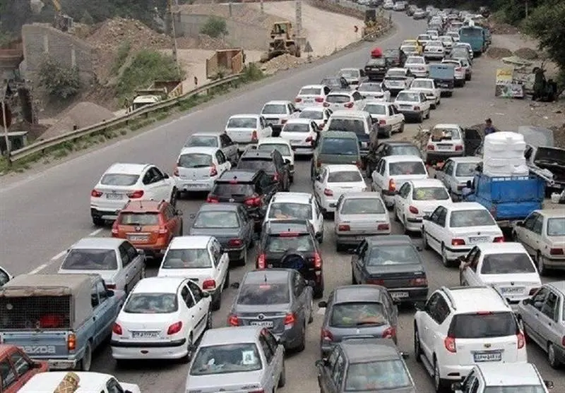 ترافیک سنگین در جاده هراز و چالوس