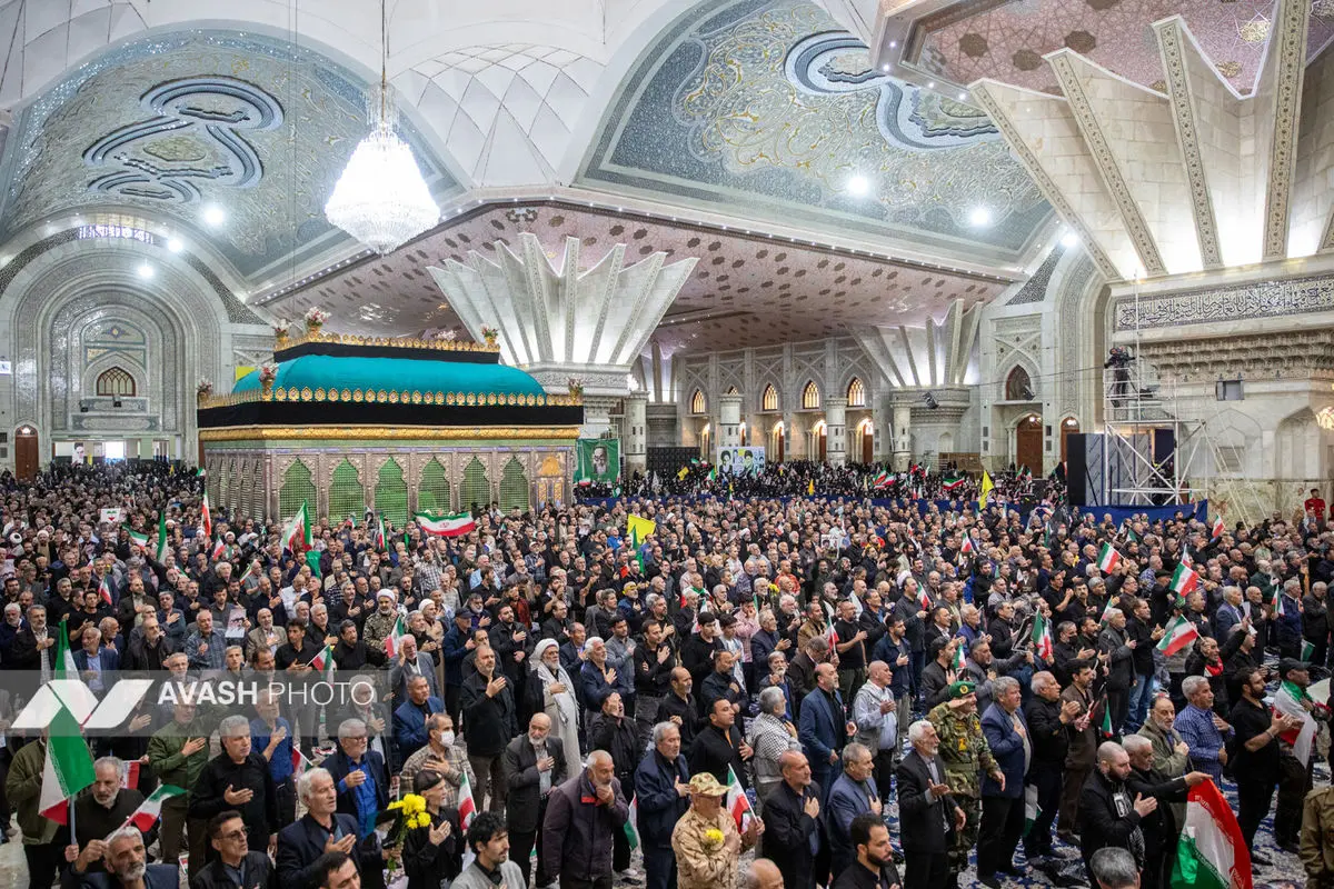 نماز جمعه تهران در مرقد امام خمینی(ره)