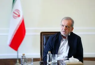 رئیس‌جمهور: امروز در برابر دشمنان تمدن‌ستیز، باید به اندیشه‌های سترگ سعدی رجوع کنیم